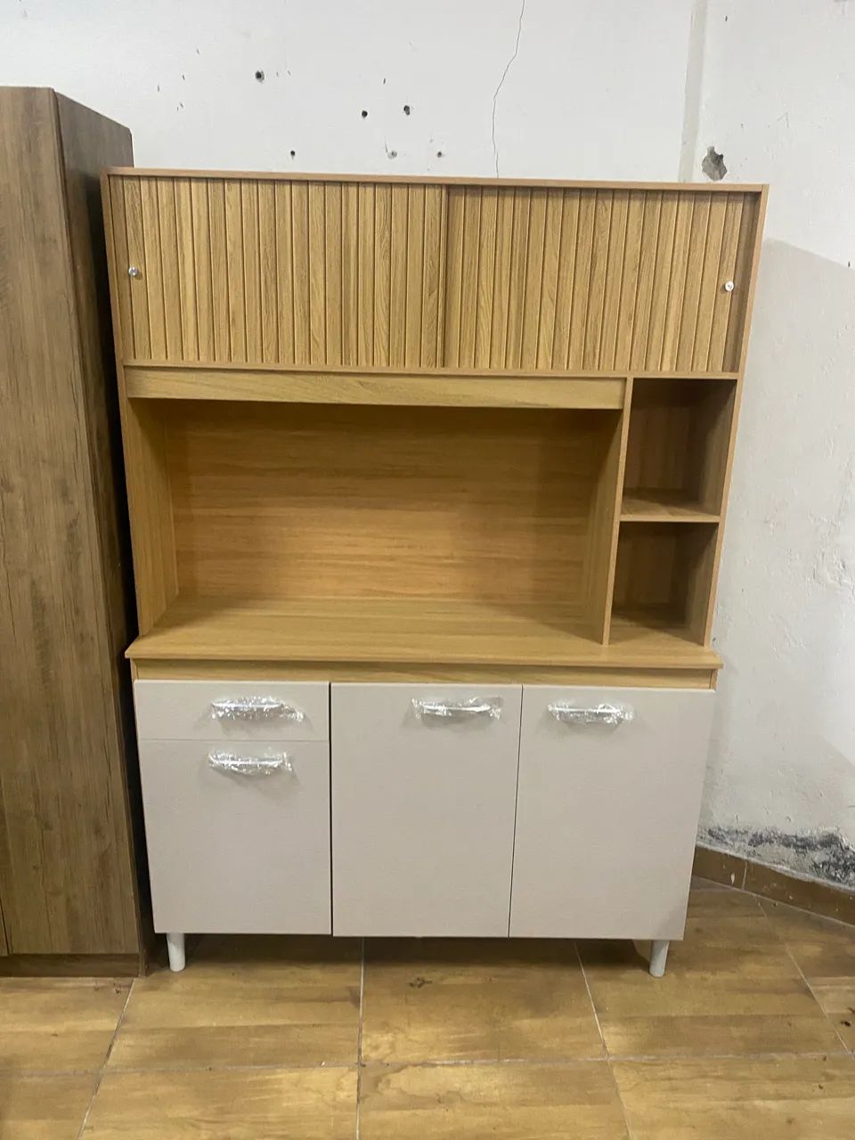 Armários de cozinha novos 