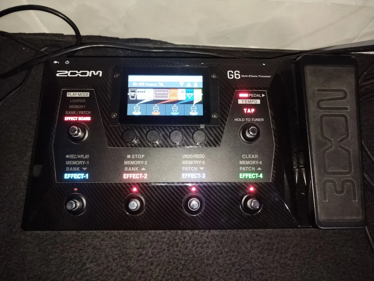 Zoom G6 - Multi-Effects Processor