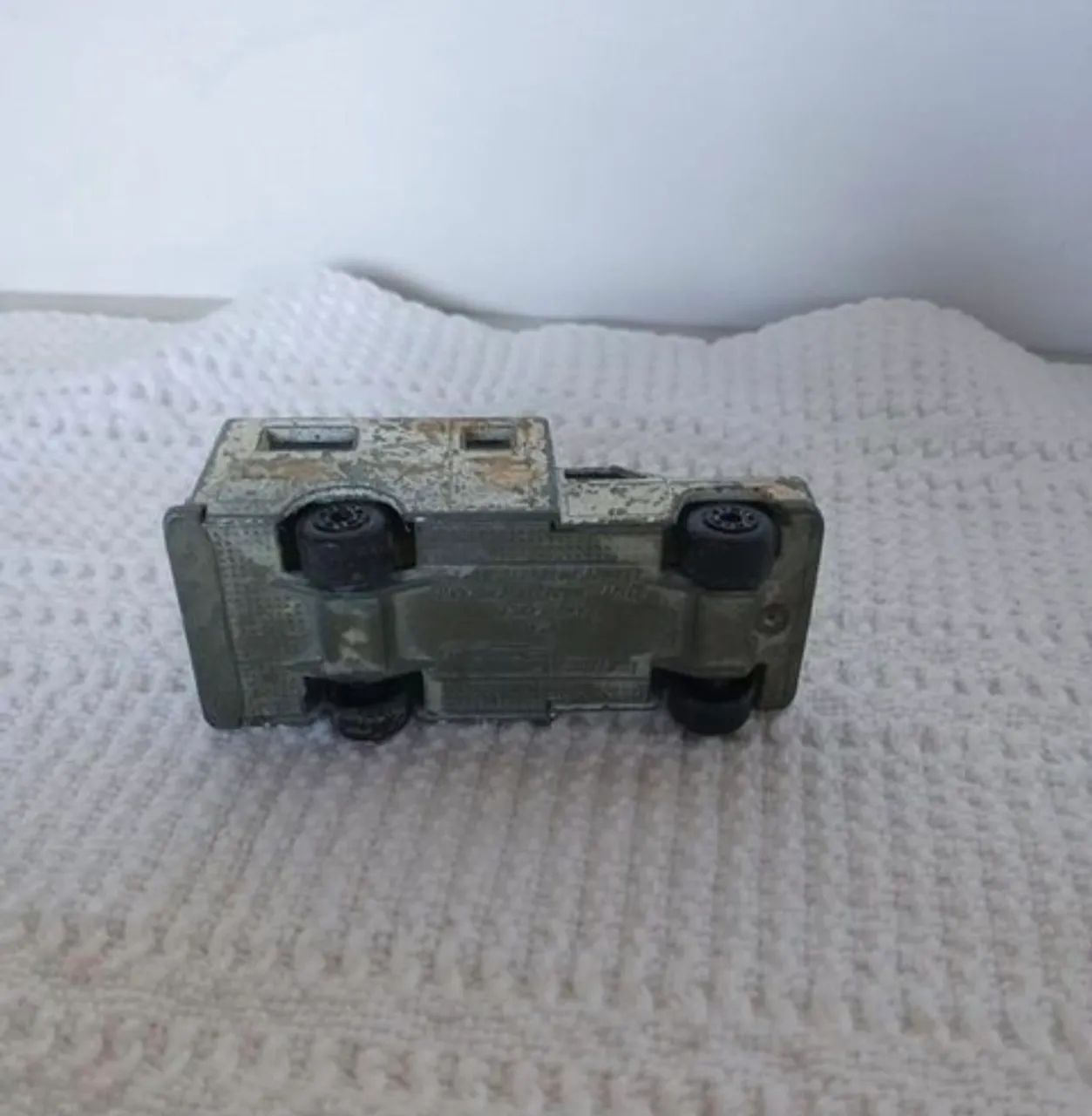 Brinquedo antigo ambulância de ferro - Foto 5