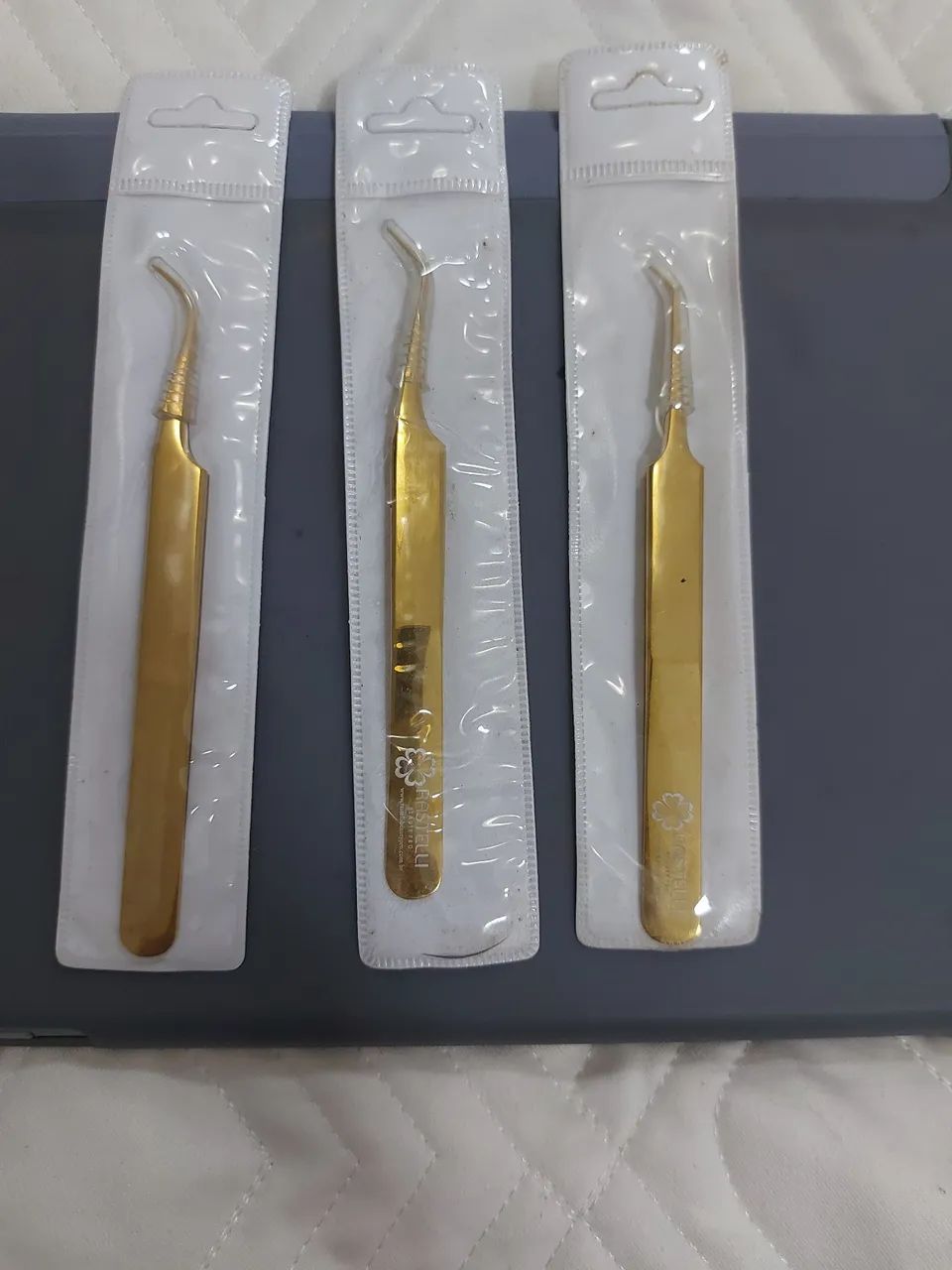 Pinça para cílios postiços kit com 3 unidades 