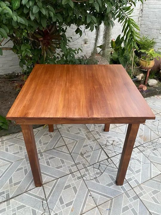 Mesa de Madeira / Pallet quadrada 65568131876355122