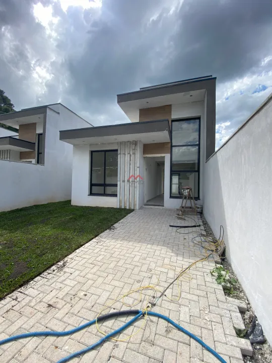 SOBRADO A VENDA DE 3 DORMITÓRIOS NO CAPELA VELHA EM ARAUCÁRIA