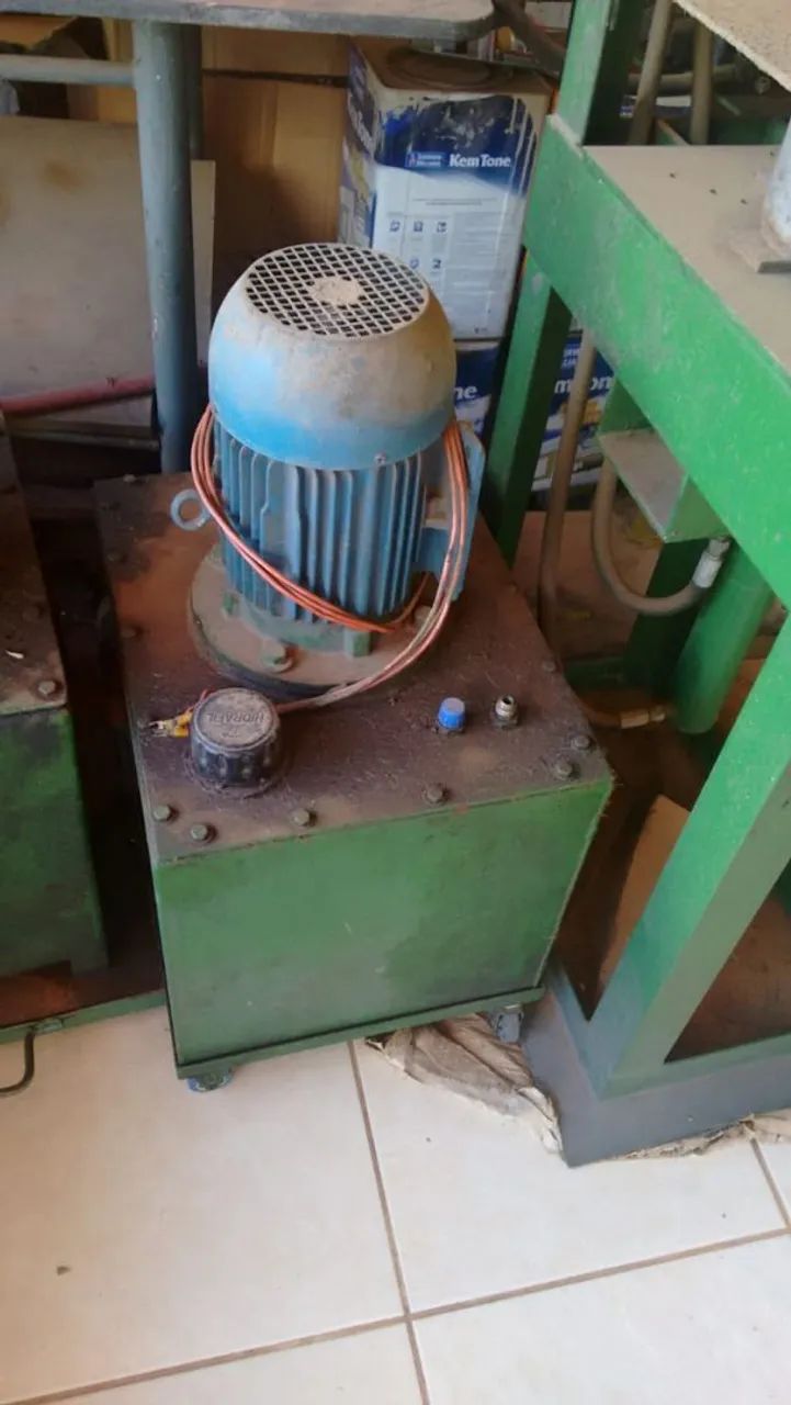 Prensa Hidráulica Industrial Usada - Foto 2