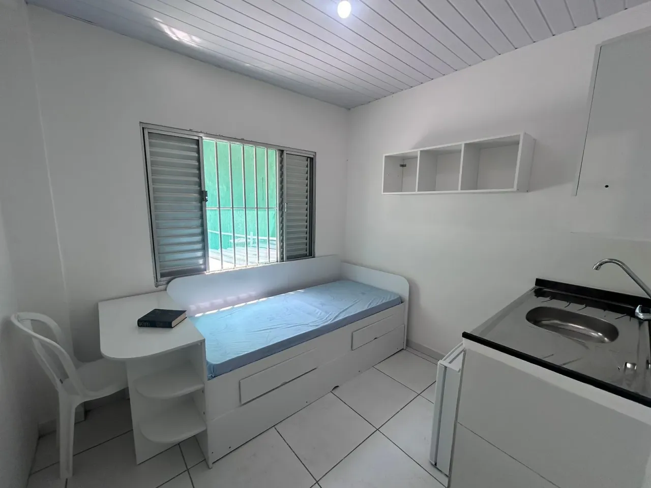 Imóvel para aluguel possui 25 metros quadrados com 1 quarto em Jardim Dinorah - São Paulo