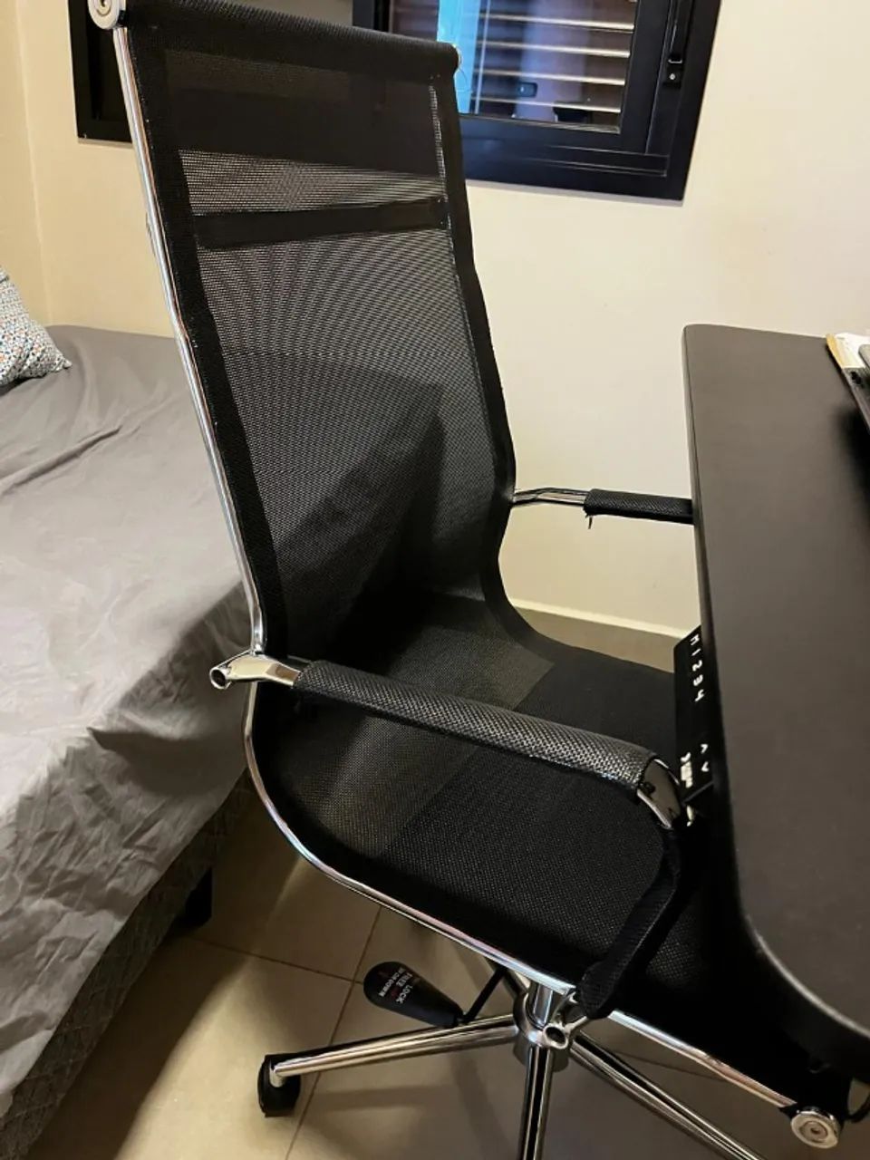 Cadeira de Escritório Presidente giratória - Foto 2