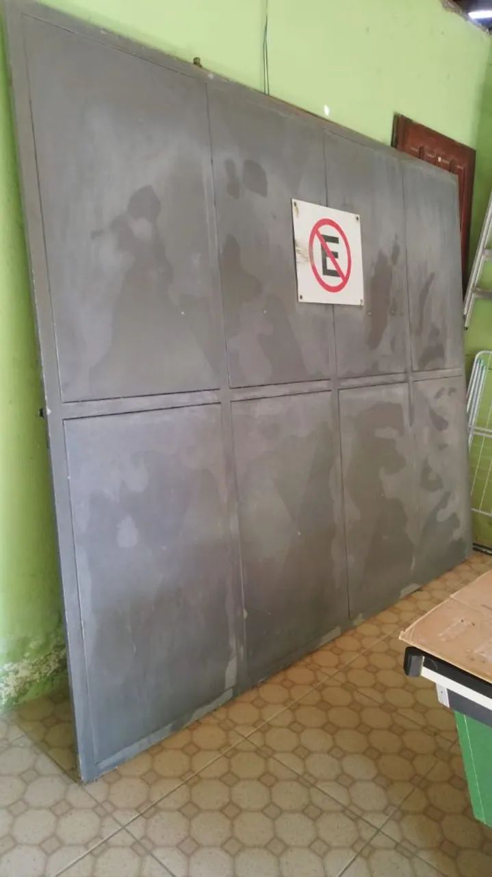 Portão galvanizado para garagem de correr.65690776343170122