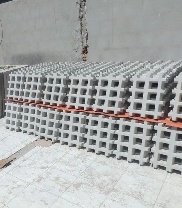 Meio fio e concregrama. - Foto 2