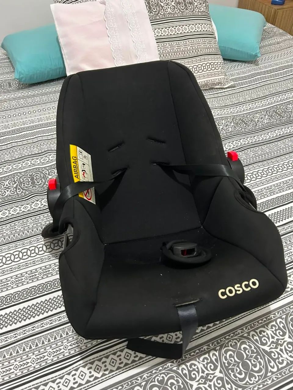 Vendo apenas cadeira 