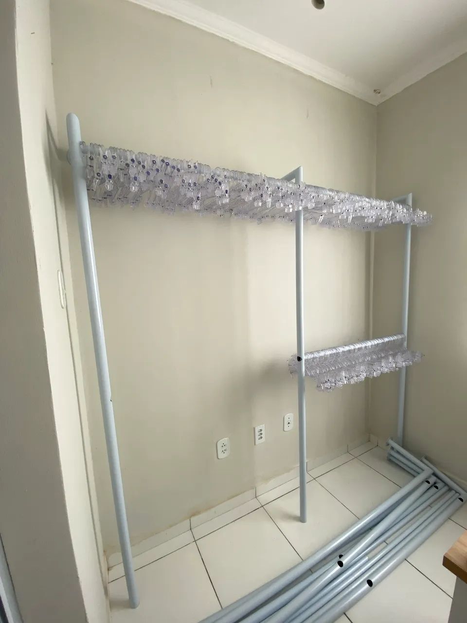 Arara de roupas - Foto 3