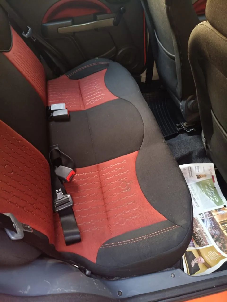 Fiat Uno Sporting 1.4 EVO Fire Flex 8V 4P 2012 - Foto 5
