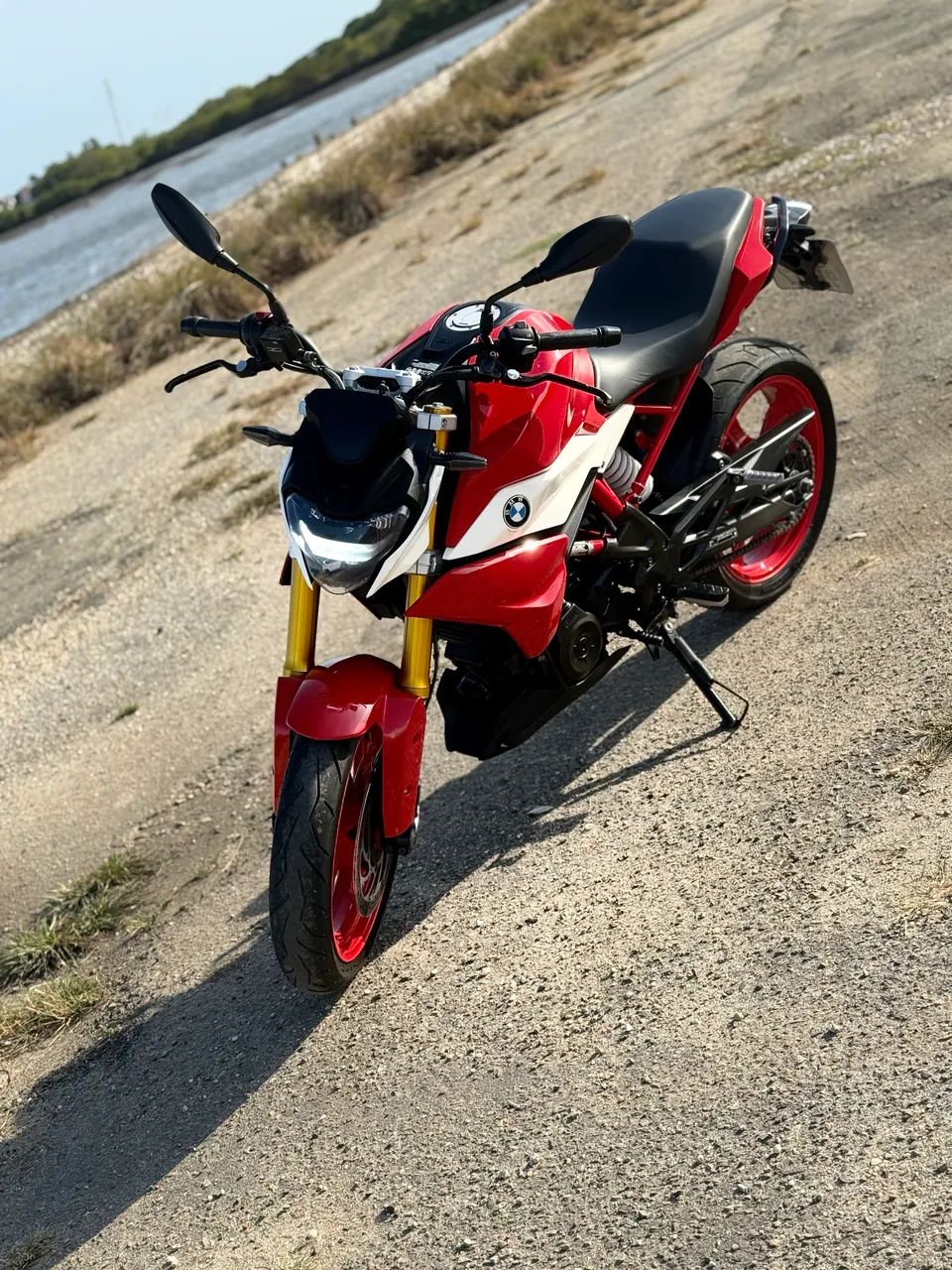 BMW G310 R 2023 - Foto 2