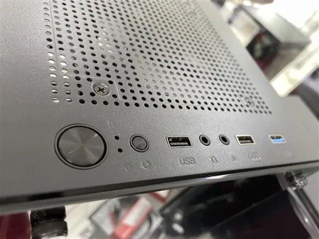 ?Gabinete gamer MD-535- Vidro Duplo temperado- novo/lacrado  - Foto 4