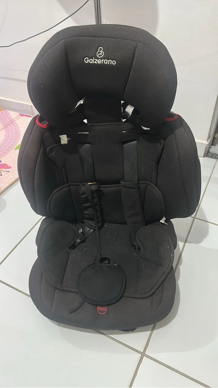 Vendo cadeira de bebê 
