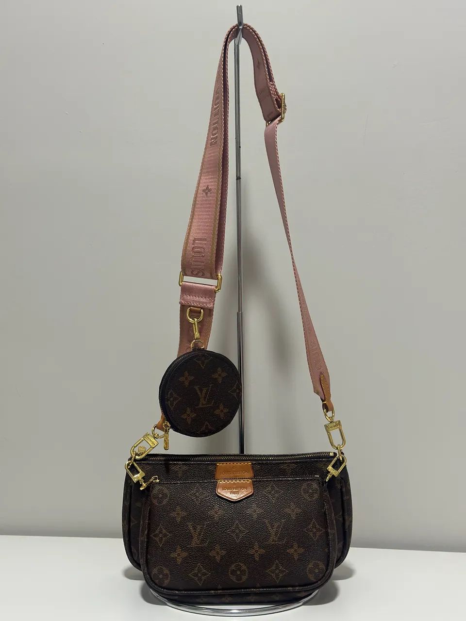 Bolsa Louis Vuitton multi pochete 