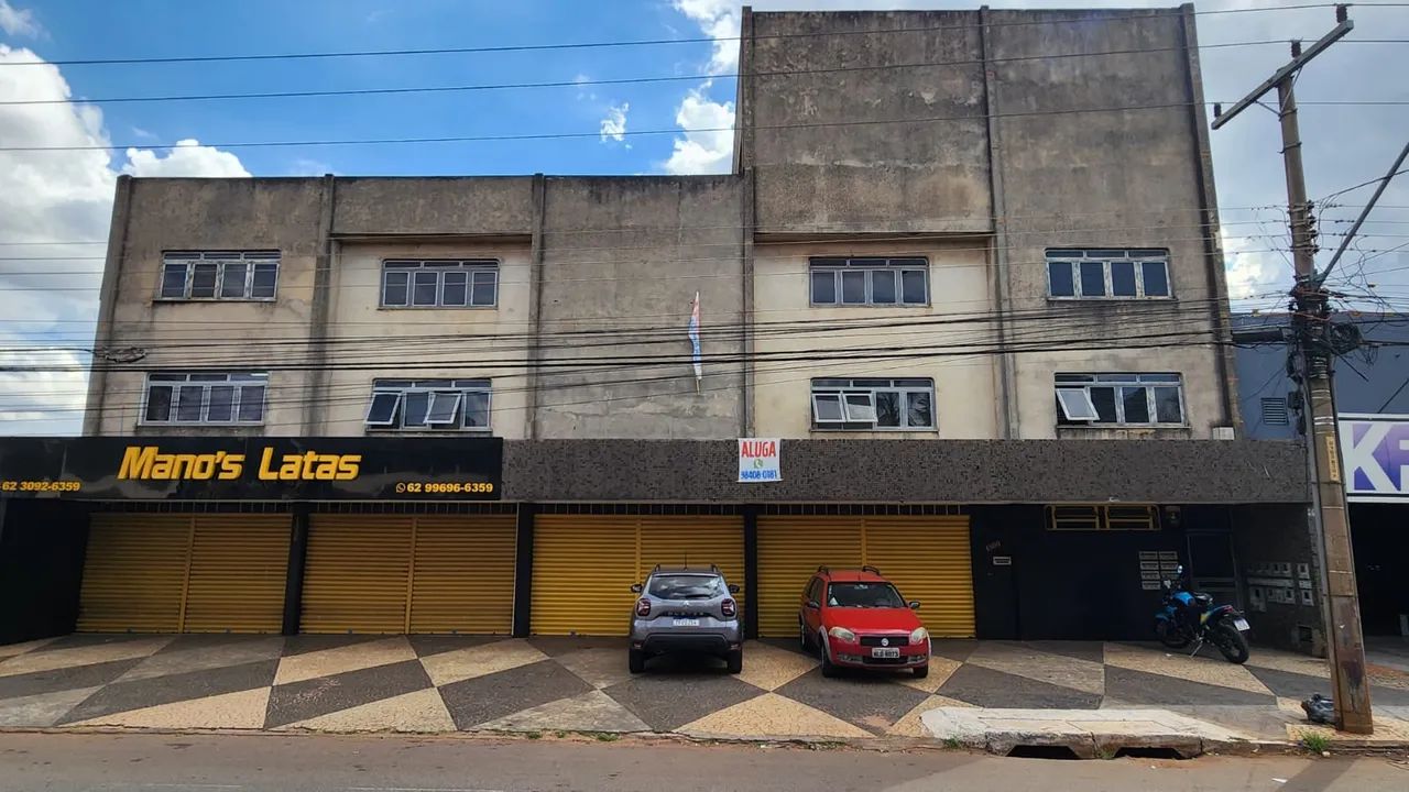 PRÉDIO COMERCIAL