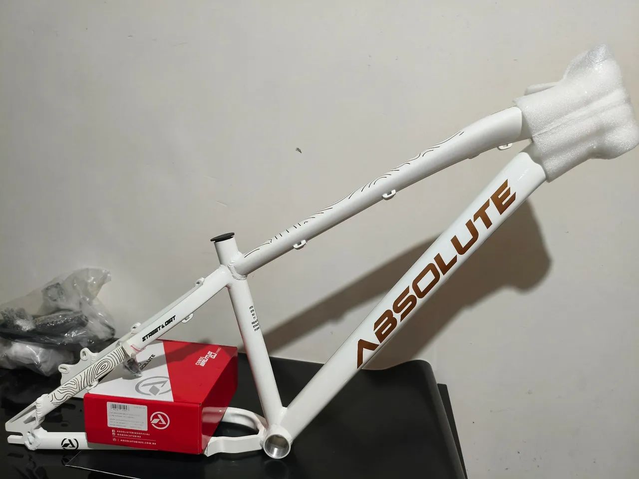 Quadro Absolute Brutus PRO aro 26"