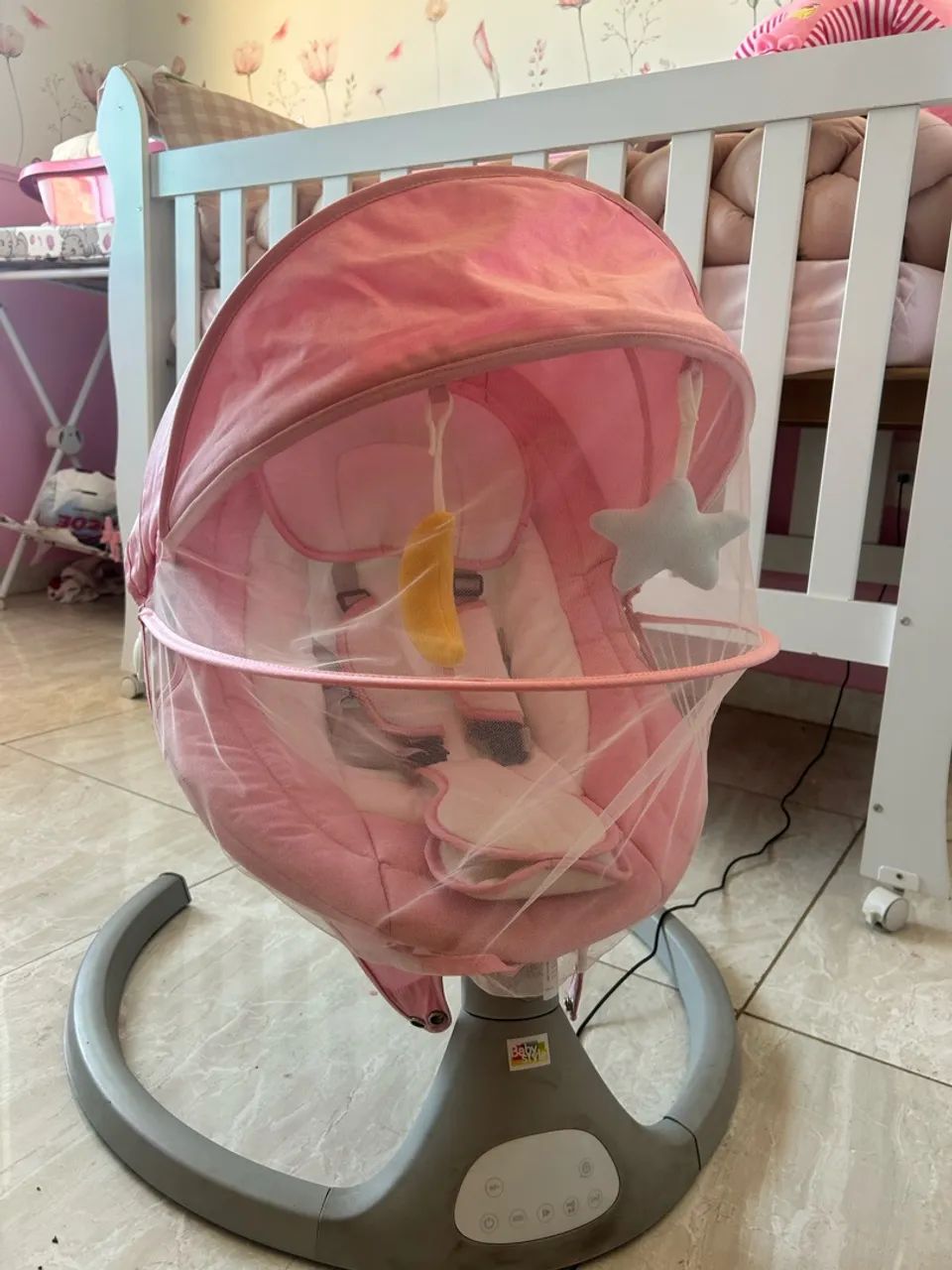 Cadeira de descanso de bb menina 