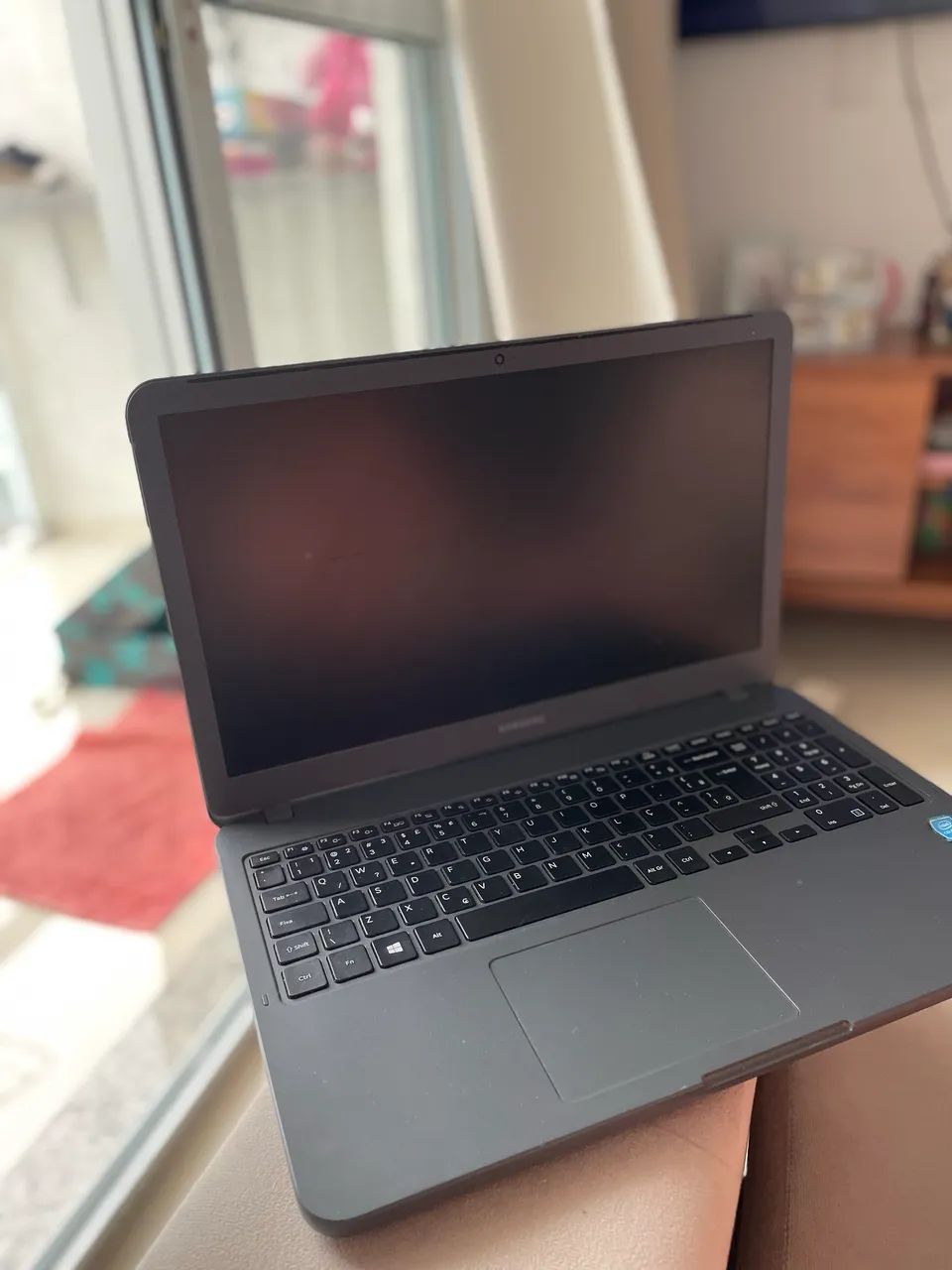 Notebook Samsung Essentials 14 polegadas SSD - Completo