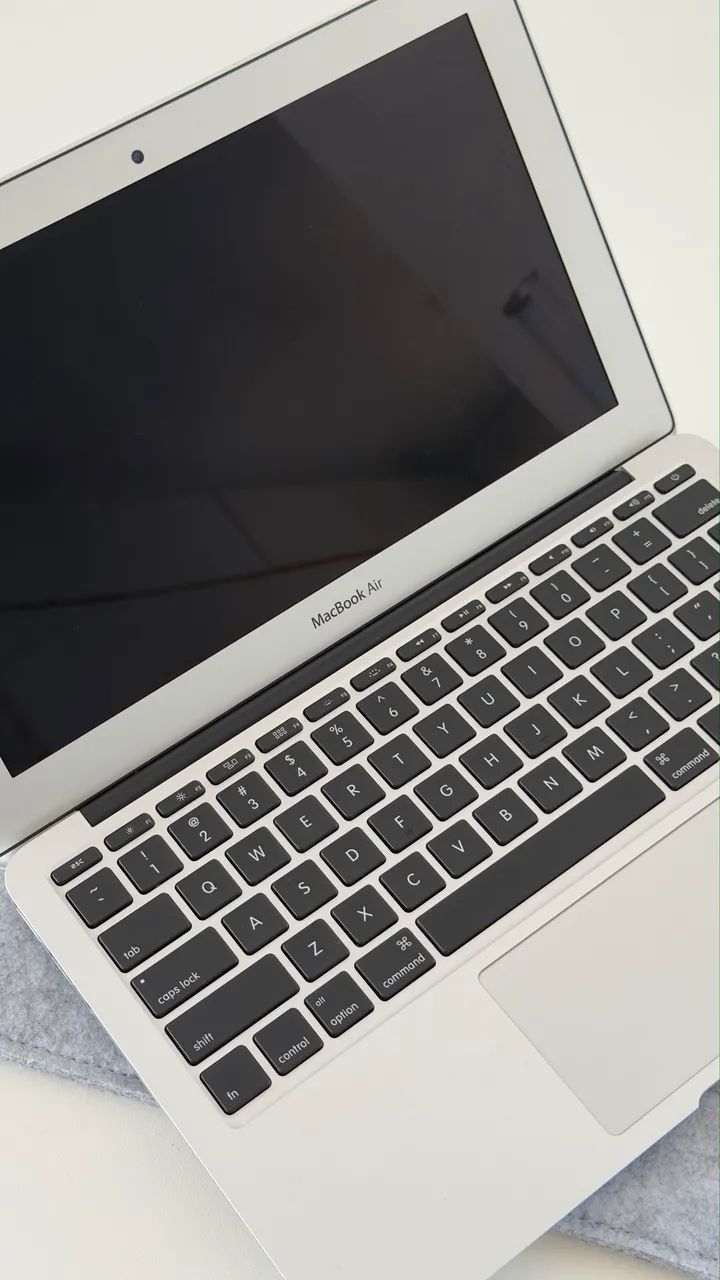 MacBook Air 11? Early 2015 | Intel Core i7 | 8 GB RAM | SSD 500 GB - Foto 3
