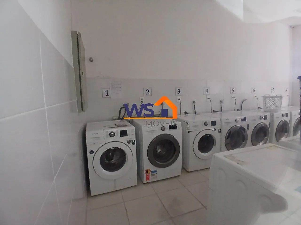 APTO COM VARANDA- 1 QUARTO SEMI MOBILIADO - BAIRRO CENTRO - Foto 4
