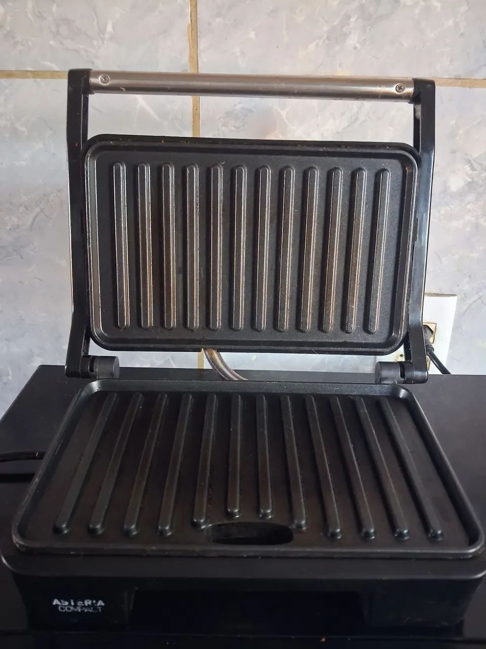 GRILL E SANDUICHEIRA - Foto 2
