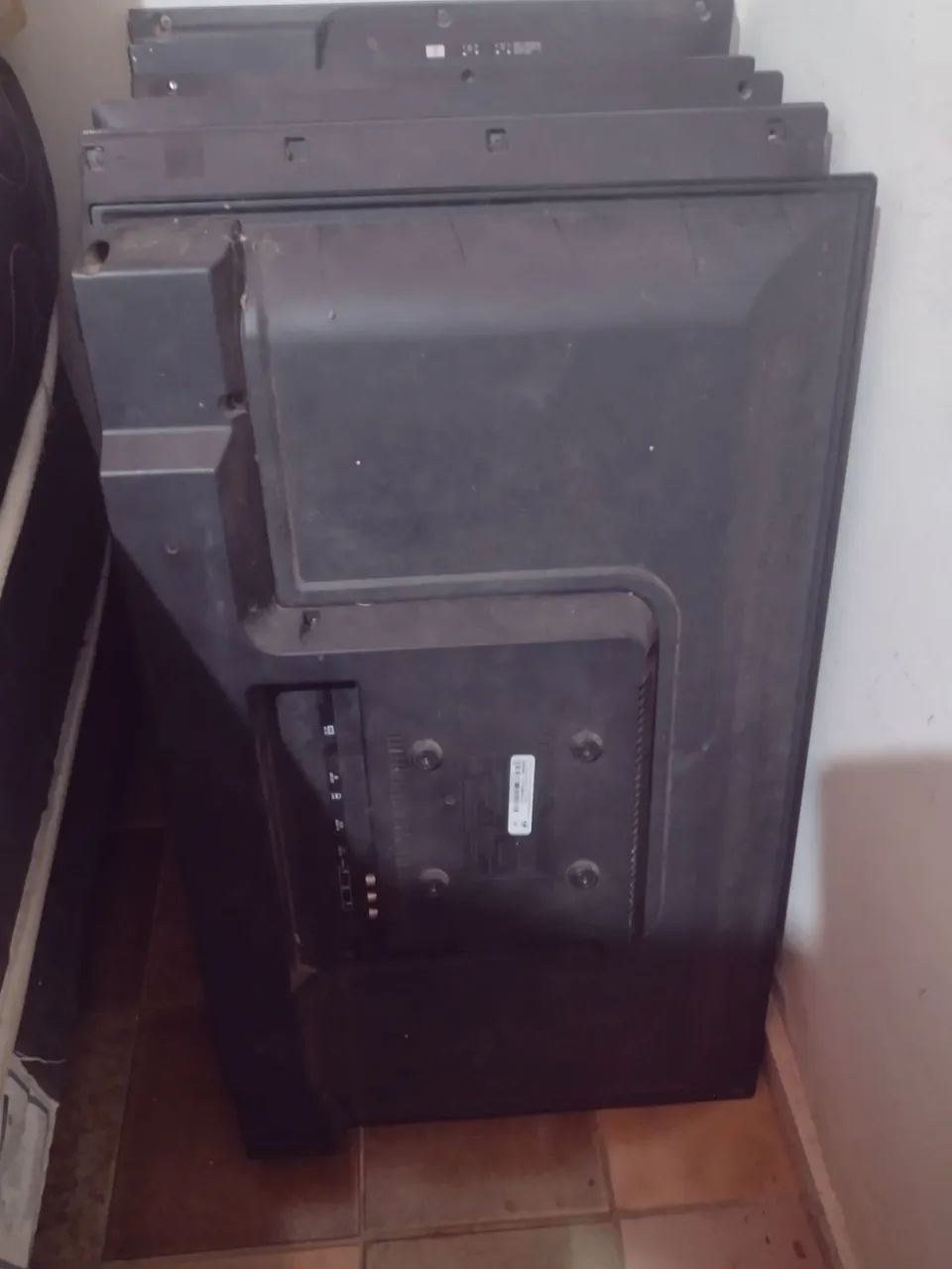 Lote de tvs com defeito 32 polegadas  - Foto 4