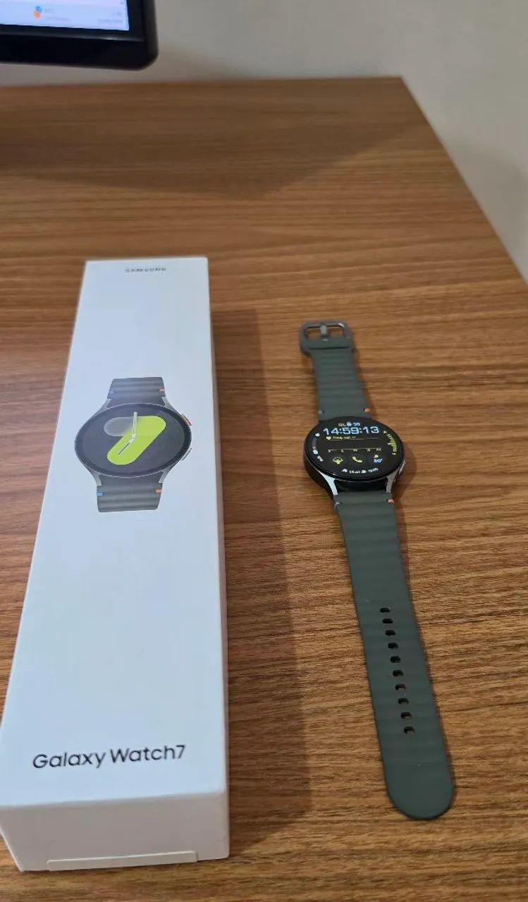 Samsung Galaxy Watch7 44mm LTE (4G) - Foto 3