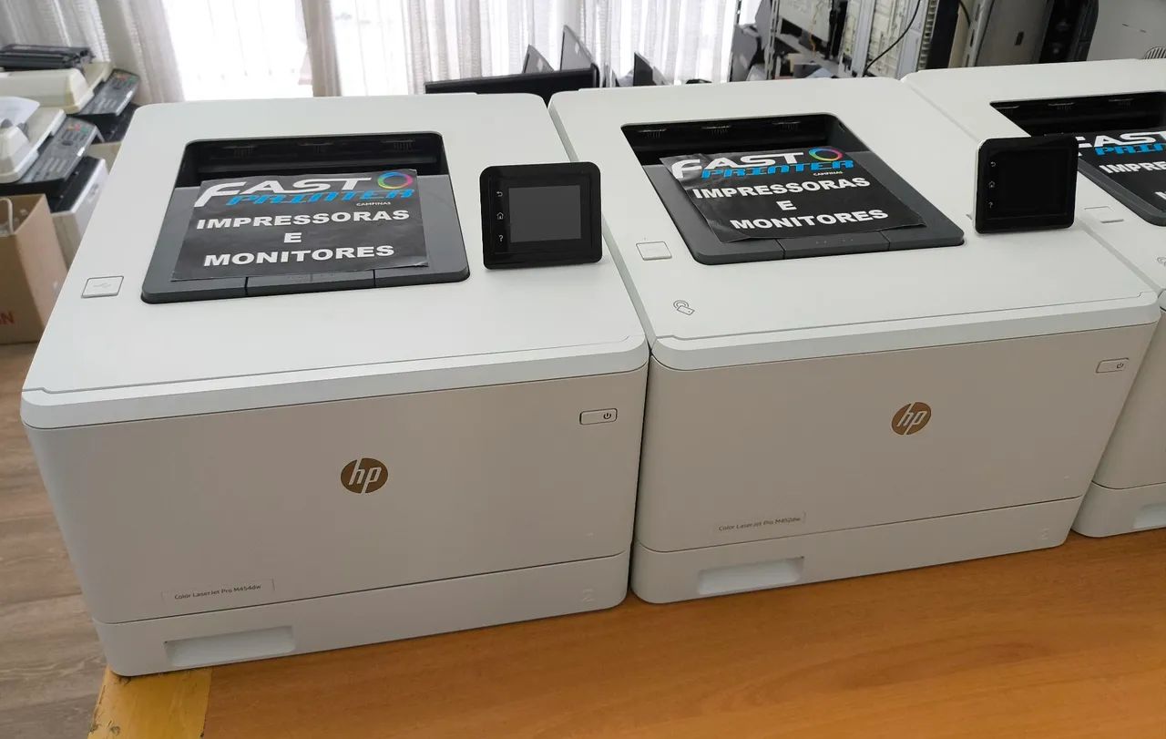 Impressora laser colorida HP M452DW wifi 