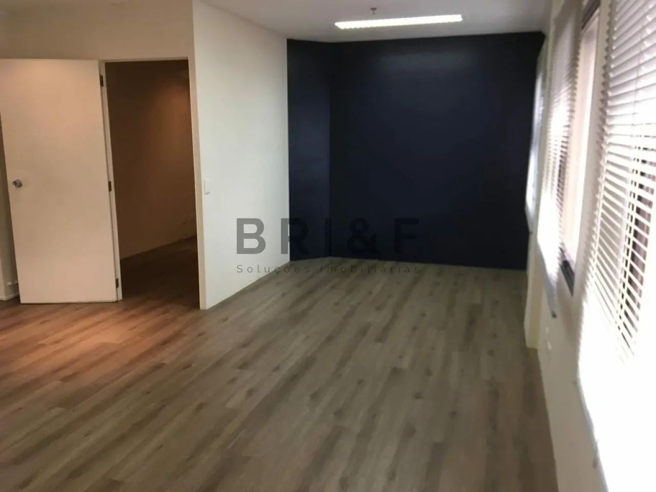 Oportunidade de sala comercial para venda na Vila Nova Conceição, compre já com inquilino! - Foto 3