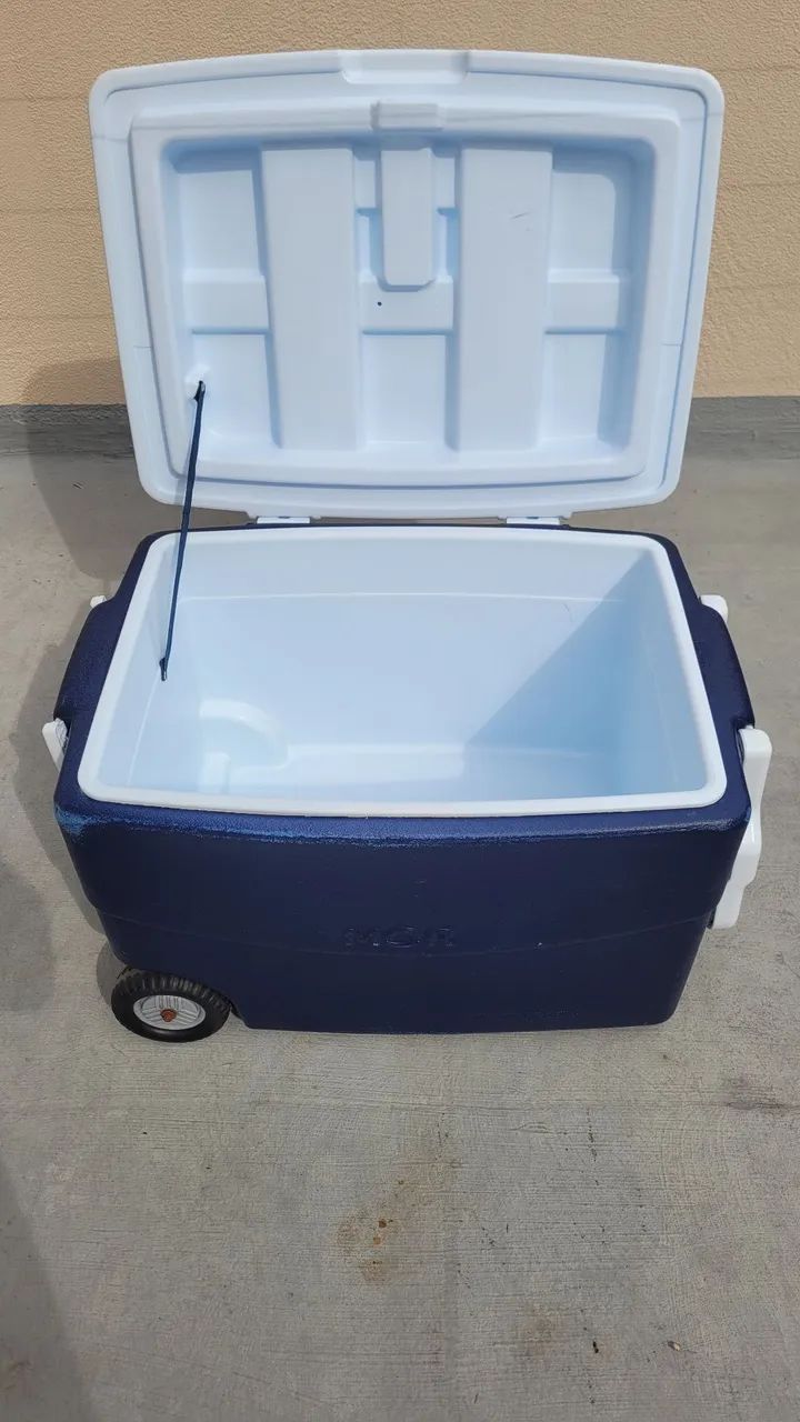 Cooler Mor 70 litros com rodas - Foto 2
