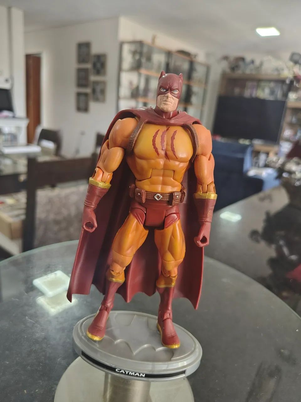 Action figure Catman homem gato dc universe sem garras