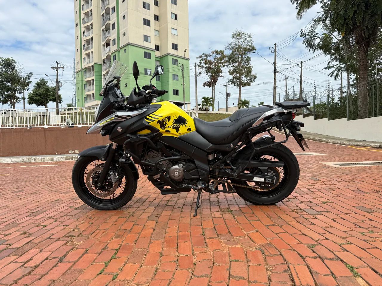Suzuki V-STRON 650 2019 - Foto 2
