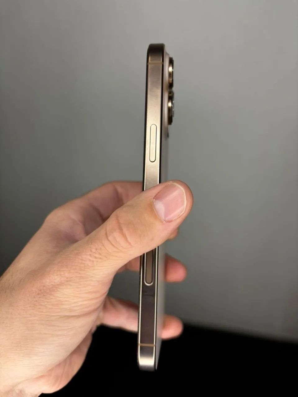 iPhone 16 Pro Max - 256GB Titânio Deserto - Foto 3