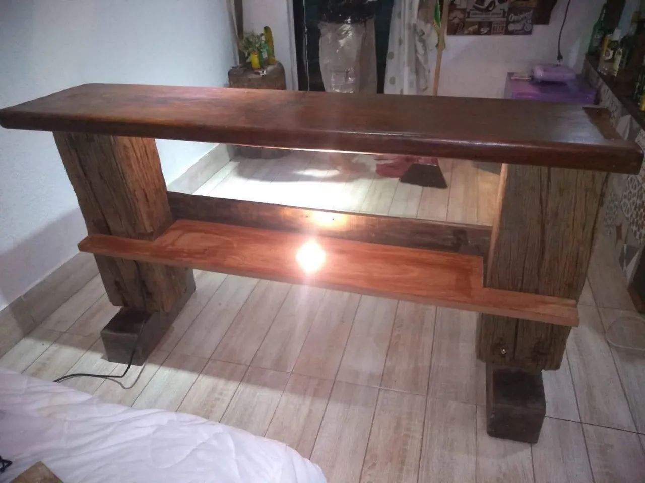 Vendo um rack de madeira está em Búzios  - Foto 4