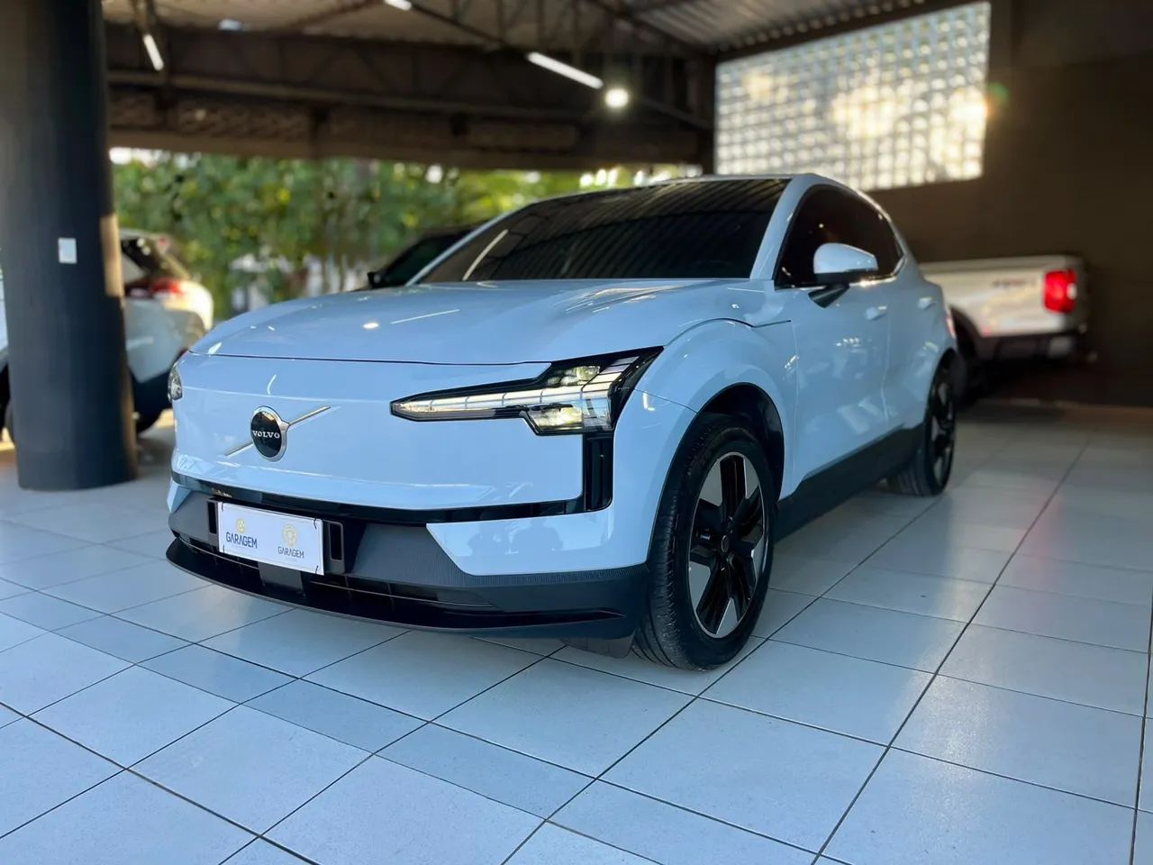Volvo EX30 E40 Core (elétrico) 2024