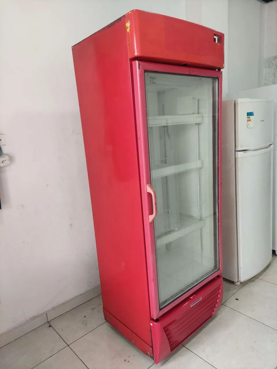 Expositor Vertical Hussmann 570L Porta de Vidro - Com Garantia - Foto 5