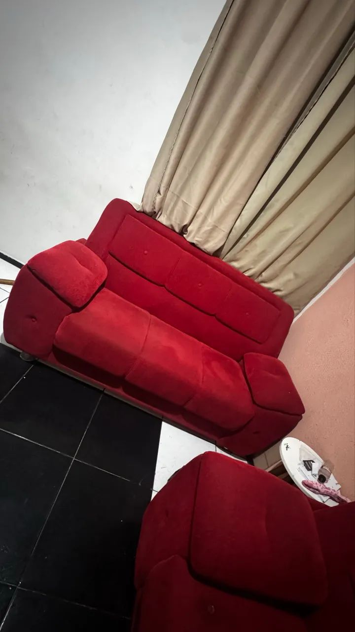 Sofá em ótimo estado , super conservado 