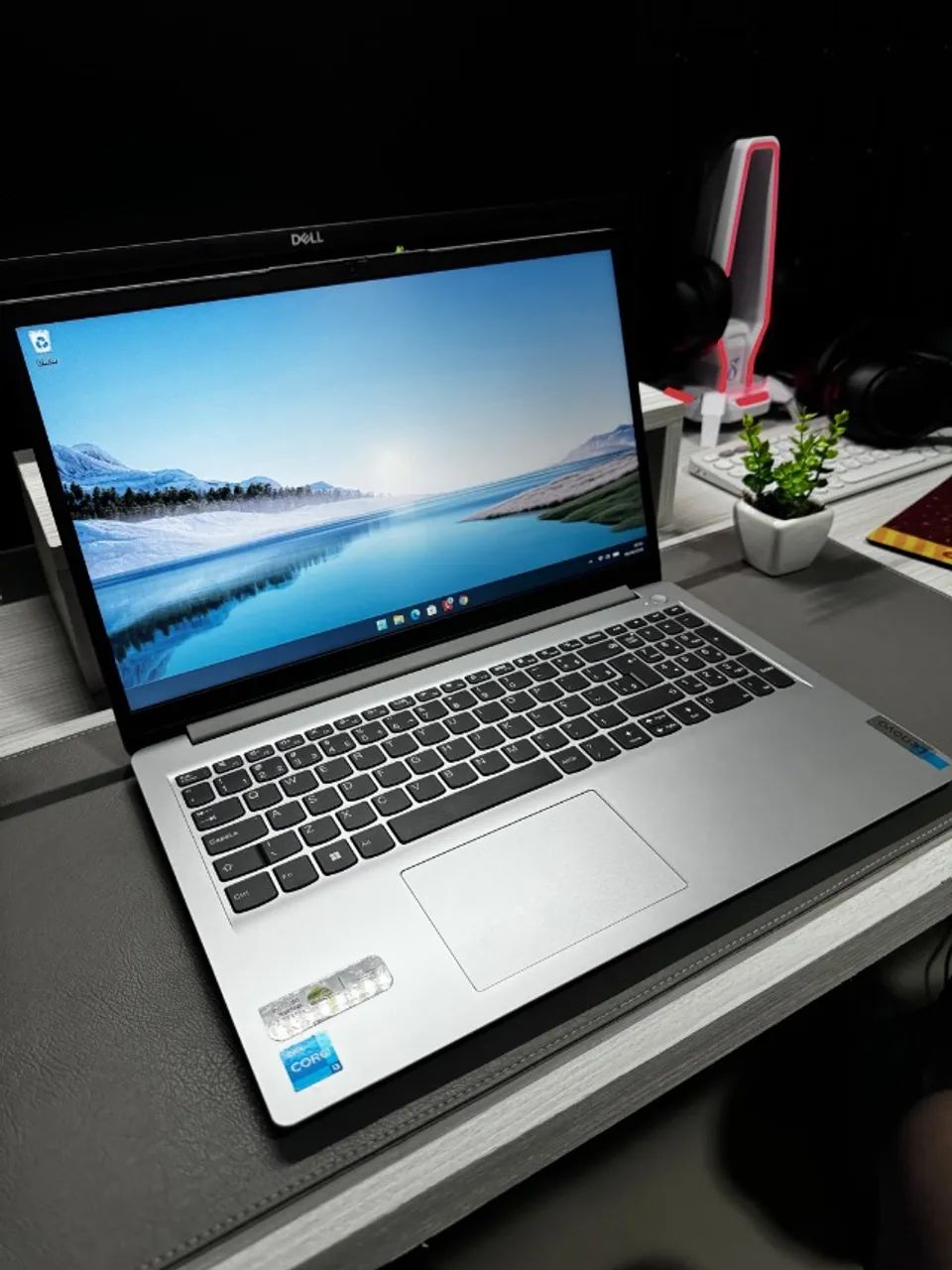 IMPERDÍVEL! Notebook Lenovo IdeaPad Intel i3