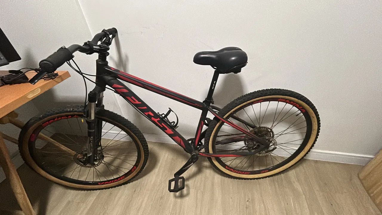 Bicicleta First Shelby