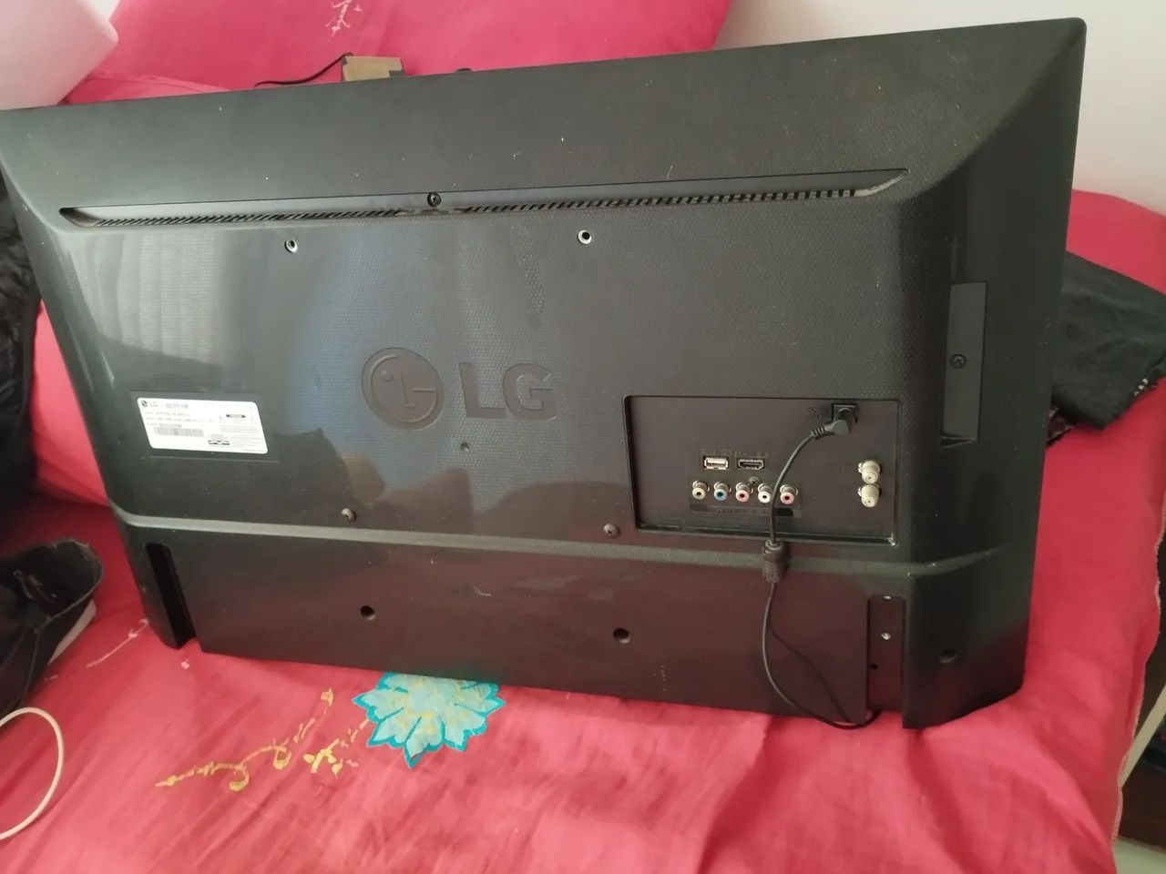 Tv LG 32 polegadas, não é smartv! 400 reais  - Foto 4