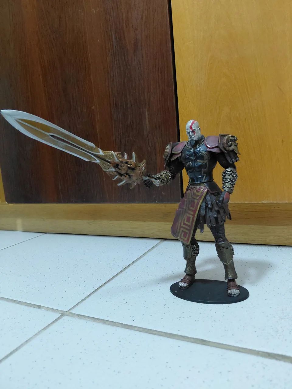 Kratos armadura de Ares/GOW 2 (NECA) - Foto 4