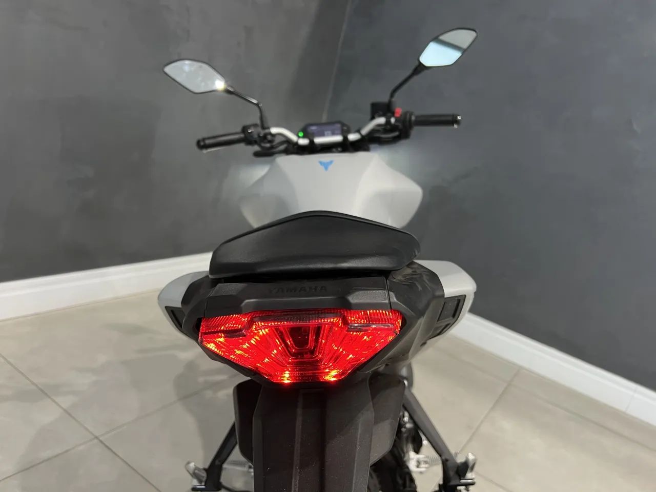 Yamaha Mt 03 connected abs 2026 - Foto 5
