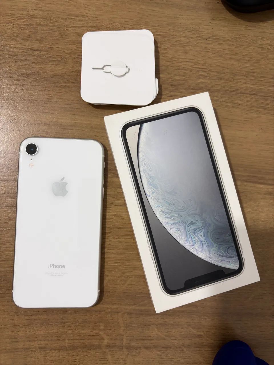 iPhone XR 64gb sem nenhuma marca de uso - Celulares e Smartphones