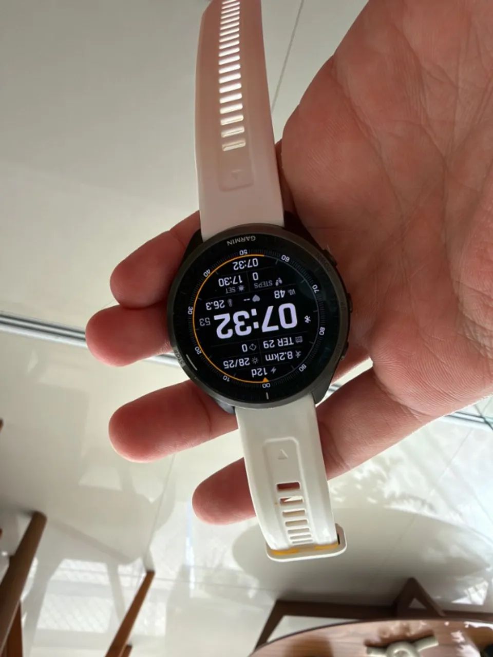 Garmin Forerunner 965 AMOLED - caixa, cabo e pulseiras extras - Foto 3