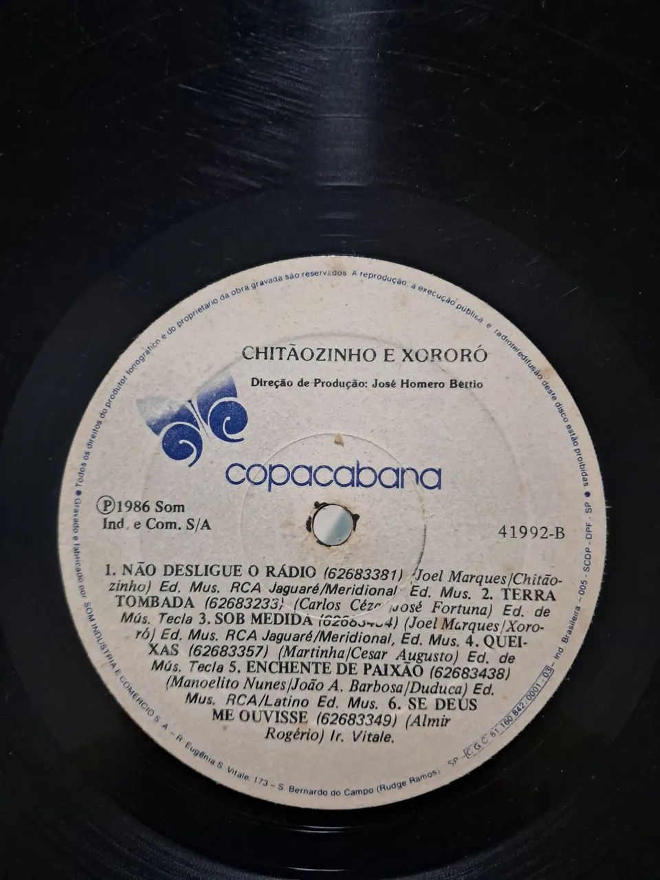 Disco vinil de Chitãozinho e Xororó - Foto 2