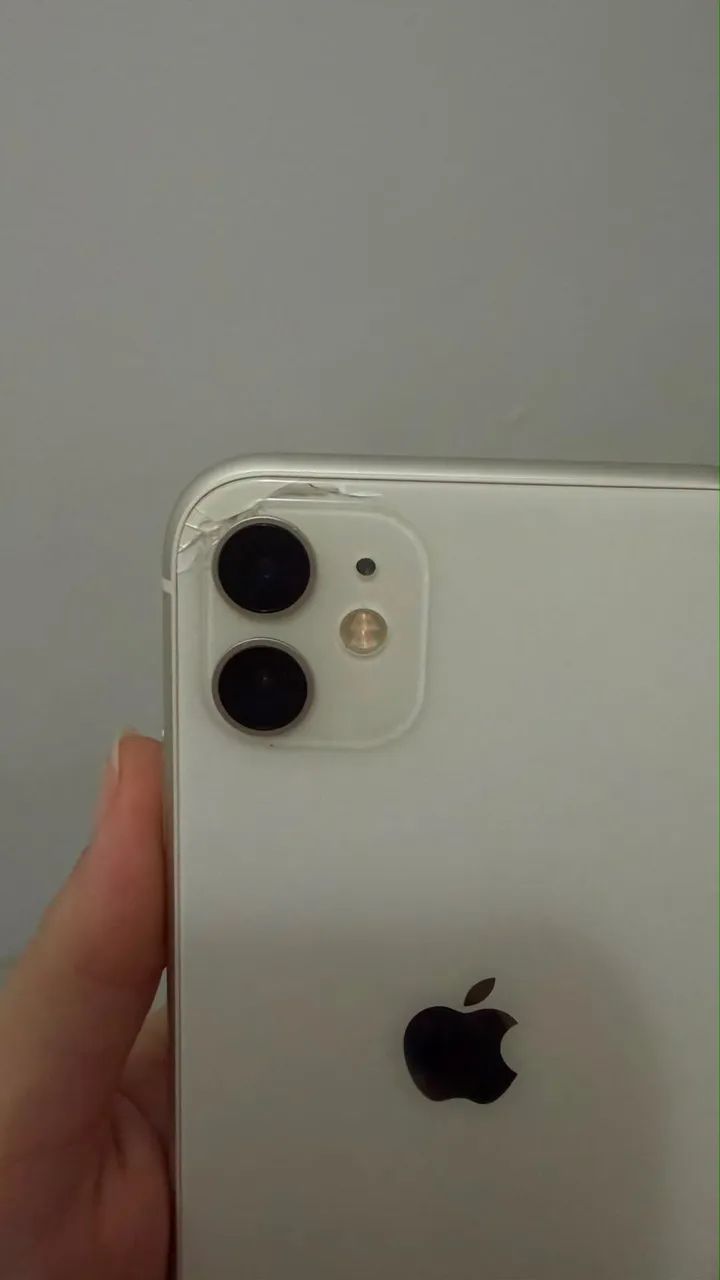 IPHONE 11 128gb BRANCO - Foto 3