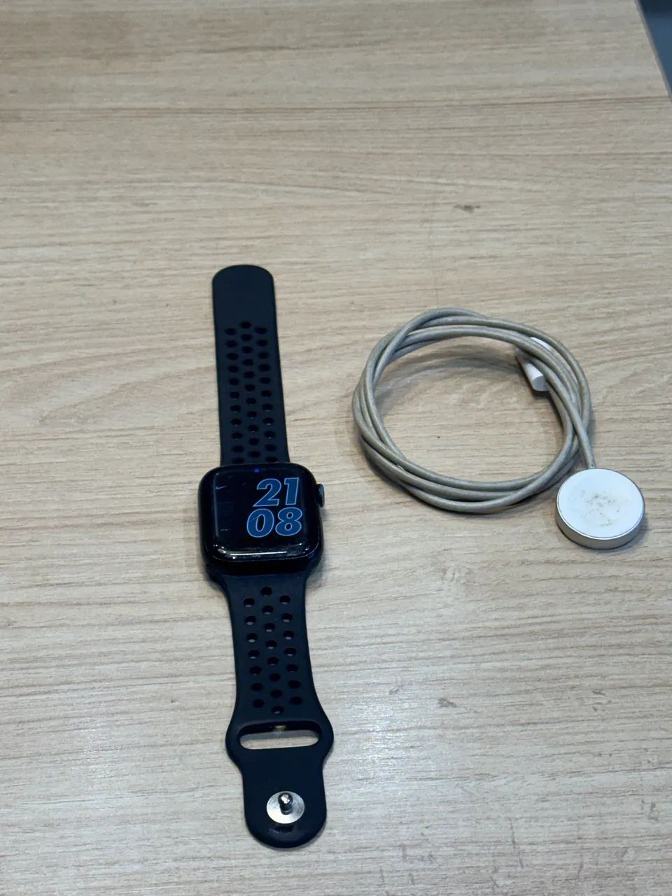 Apple Watch Series 7 - 45mm - Foto 2