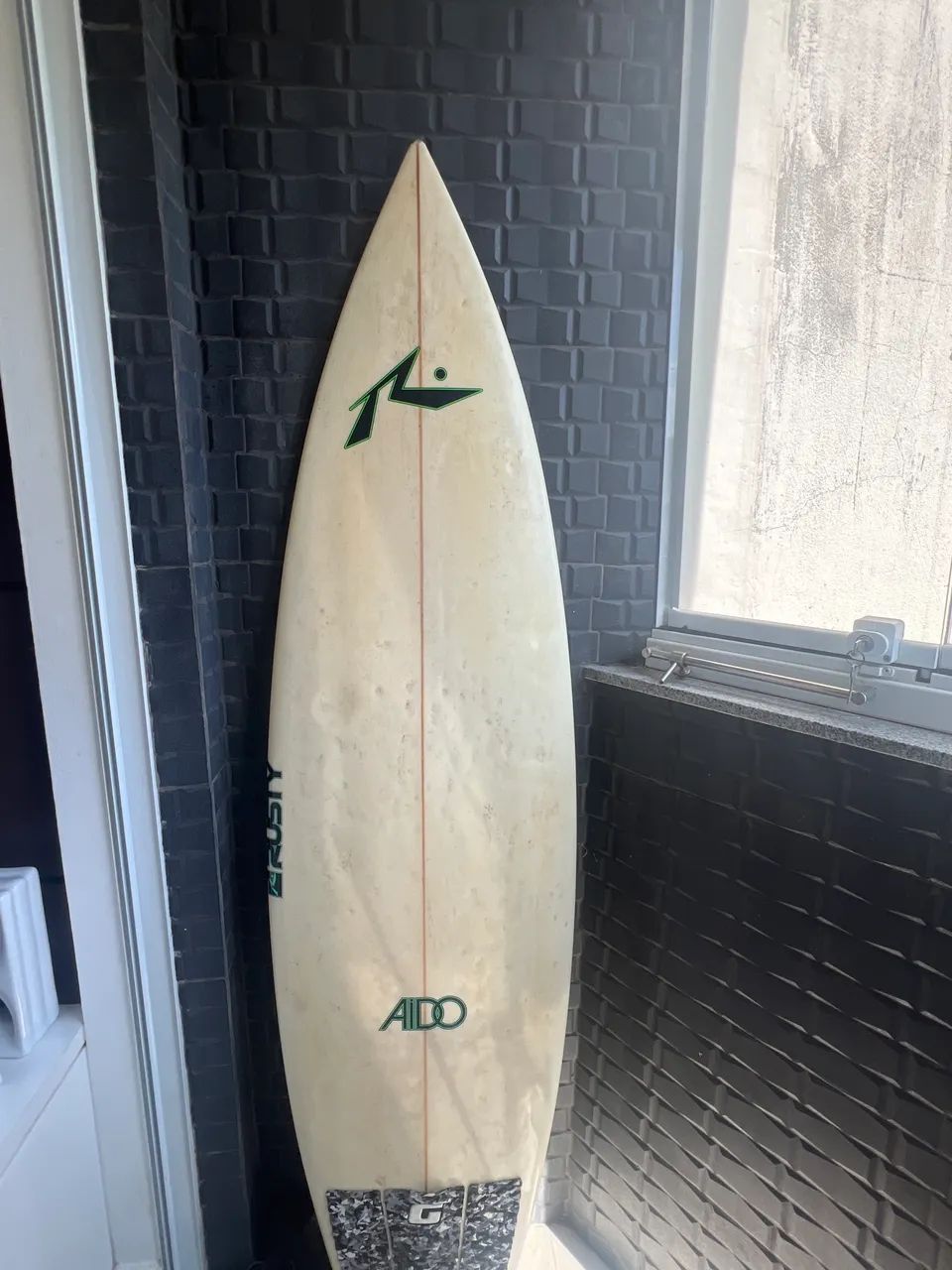 prancha de surf Rusty Aido 