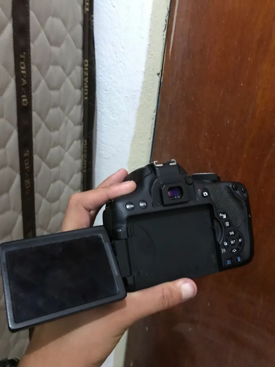 Câmera cânon X8I com diafragma quebrado - Foto 2