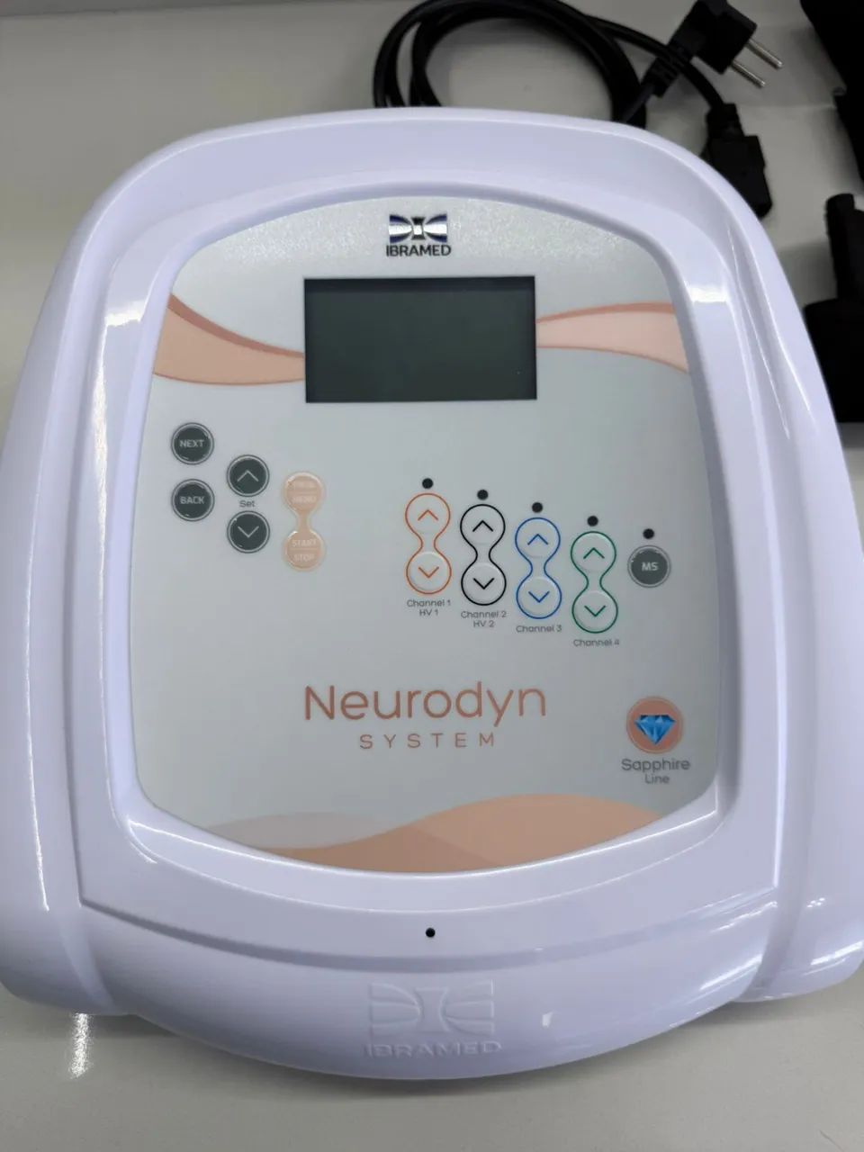 Aparelho de Eletroestimulação com Multicorrentes 9 em 1 - Neurodyn System - Ibramed - Foto 2
